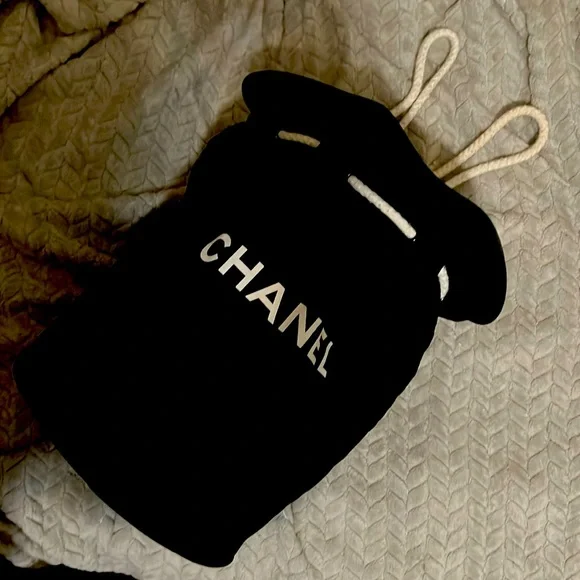 CHANEL Black White Vinyl Small La Pausa Backpack - Picture 1 of 7